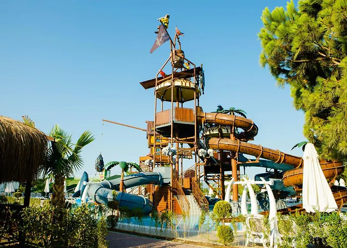 Raymar Resort & Aqua