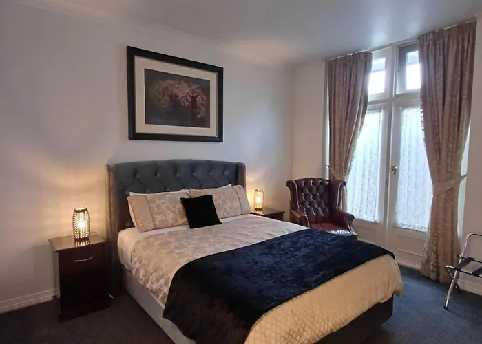 Art Hotel On York
