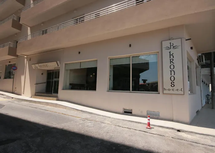 Kronos Hotel