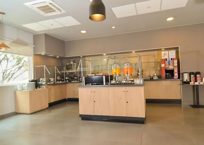 City Express Plus by Marriott Medellín Colombia
