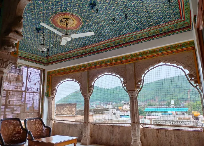 Haveli Braj Bhushanjee Heritage Hotel And Museum