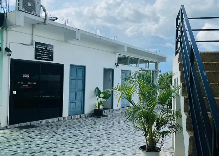 White Seaview Residence