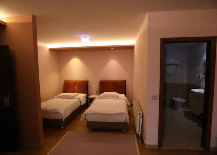 Hotel 1 Maji