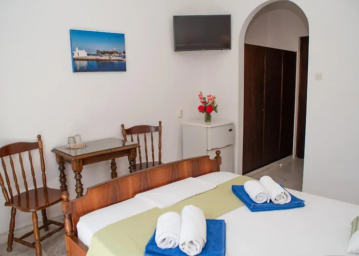 Adonis Hotel Naxos