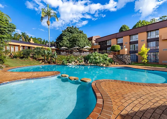 African Sky Hotels - Pine Lake Inn