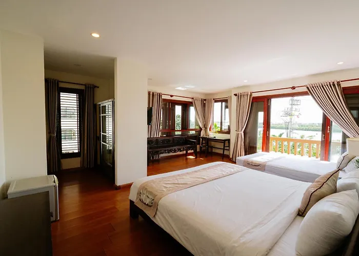 B'Lan Riverside Villa