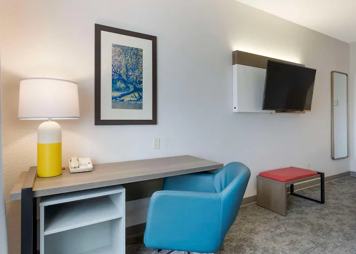Comfort Inn & Suites Davenport - Quad Cities