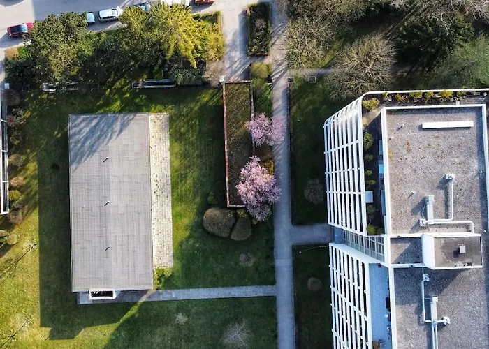 Apartment mit Balkon und Privatparkplatz