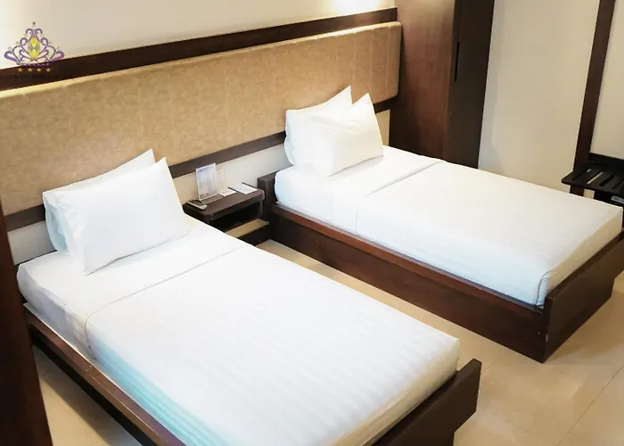 Crown Victoria Hotel Tulungagung