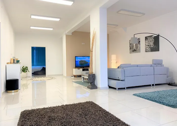 Stadtsuite mit Sauna in Wiener Neustadt 135 m2