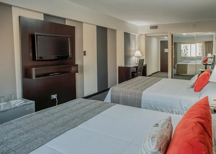 Plaza Real Suites Hotel