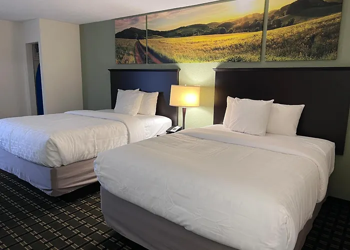Clarion Pointe Jasper