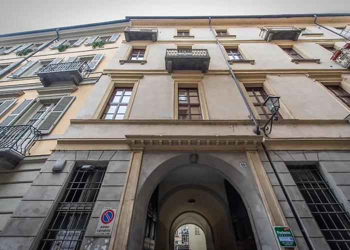 Top Living Apartments - De Lellis Torino Centro