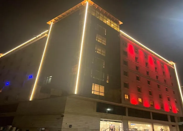Al Fursan Hotel