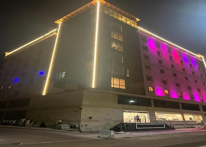 Al Fursan Hotel