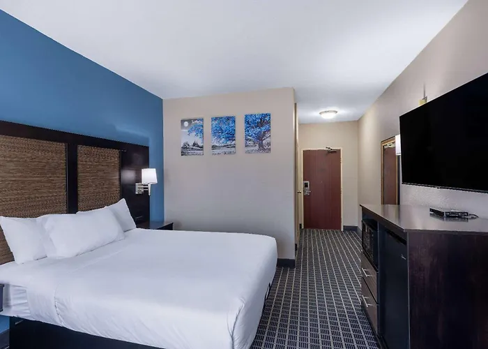 Baymont By Wyndham Kirksville University Area