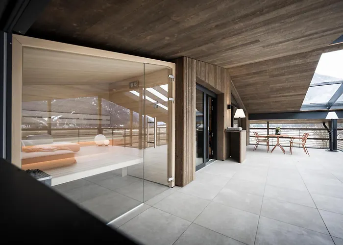 Ovina'S Haus