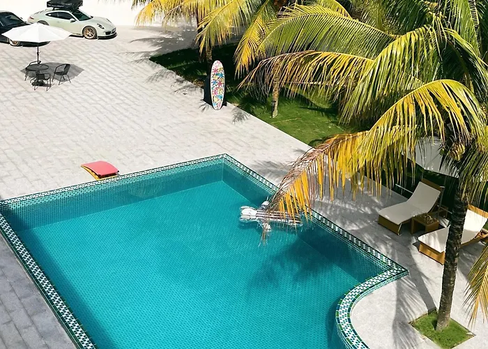 911 Surf Villa