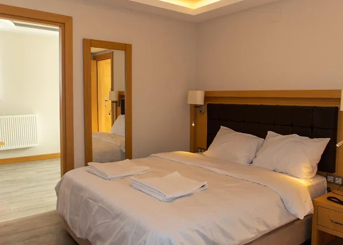 Lotuspark Hotel