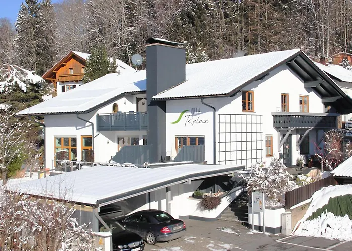 Villa Relax - Ferienwohnungen&Hallenbad&Relaxgarten