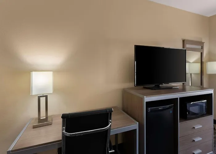 Best Western Adena Inn