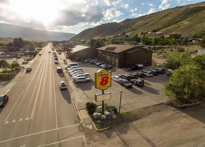 Super 8 By Wyndham Gardiner/Yellowstone Park Area