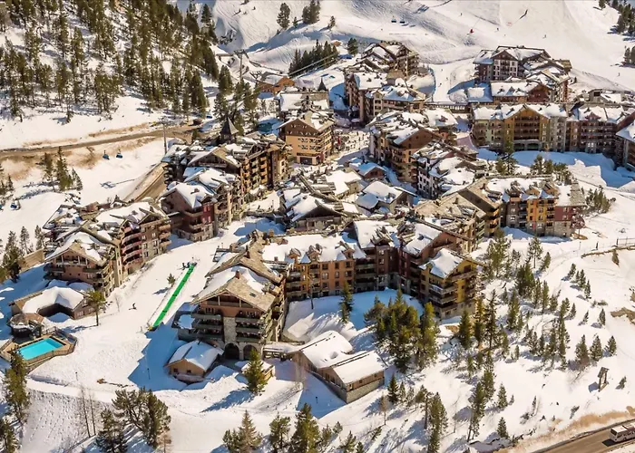 Arc 1950 Ski In Ski Out And Spa- Newly Refurbished 153 Sources De Marie- 2 Bedroom , 2 Bathroom-Sleeps 4-6, Mont Blanc View From Every Window, Free Wifi