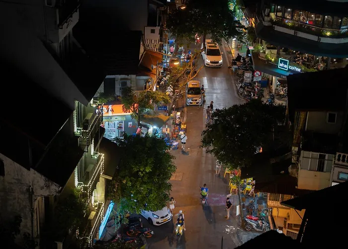 Hanoi Traveller House