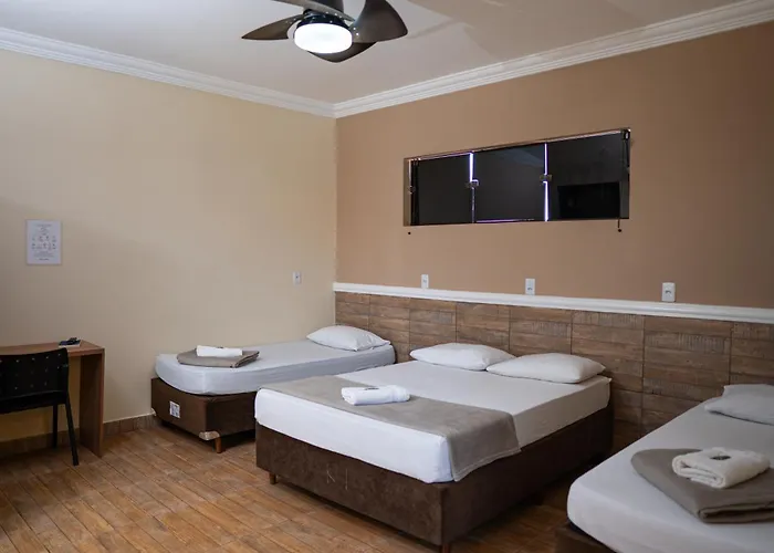 Hotel Nixon Próximo, Rodoviária, Prefeitura e a Matriz central