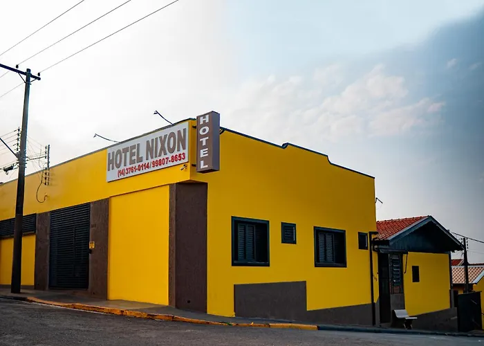 Hotel Nixon Próximo, Rodoviária, Prefeitura e a Matriz central