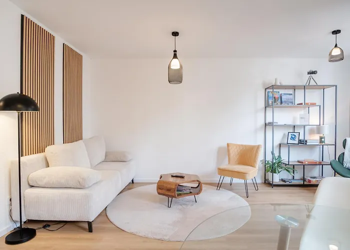 Neues Design-Apartment, Altstadt, Business&Ferien, Küche, Netflix