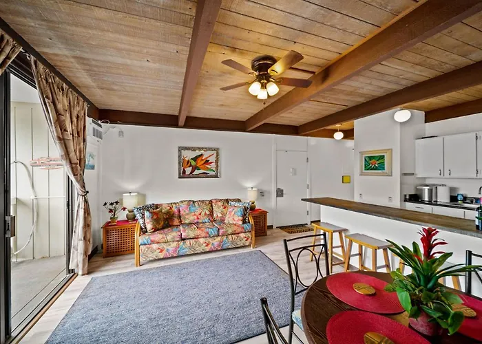Tropical Paradise, Relaxing 1Br Condo Near Magic Sands Beach