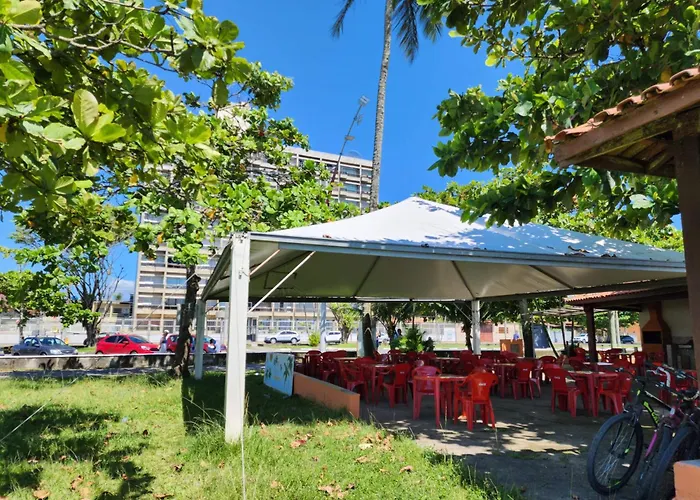Apartamento à beira mar Caraguatatuba