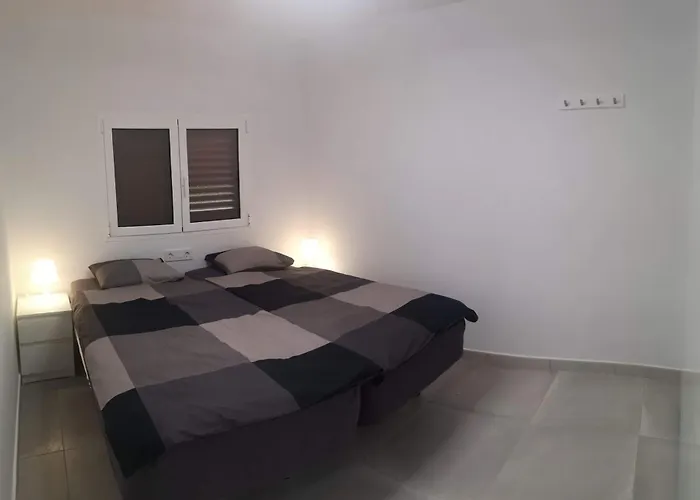 Modernes Apartment In Los Juncos II Mit Poolblick, 4 Etage In Top-Lage Von Playa Del Ingles