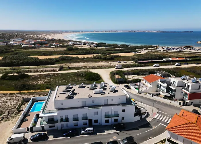 Beach & Surf Lovers Apartment With Ac - Baleal