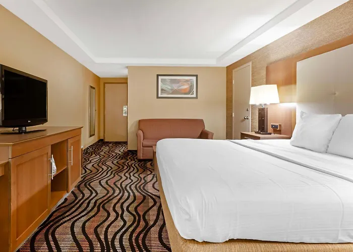 Best Western Summit Inn