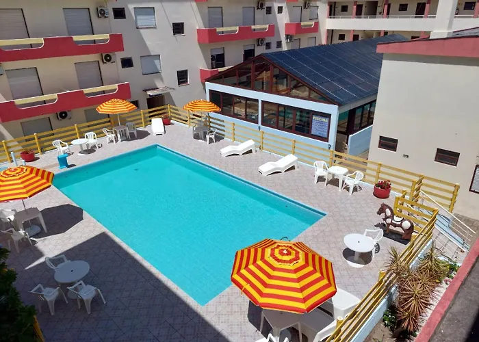 Center Hotel