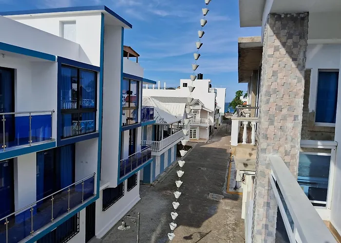Cortlang Vacation Rentals, El Pueblito