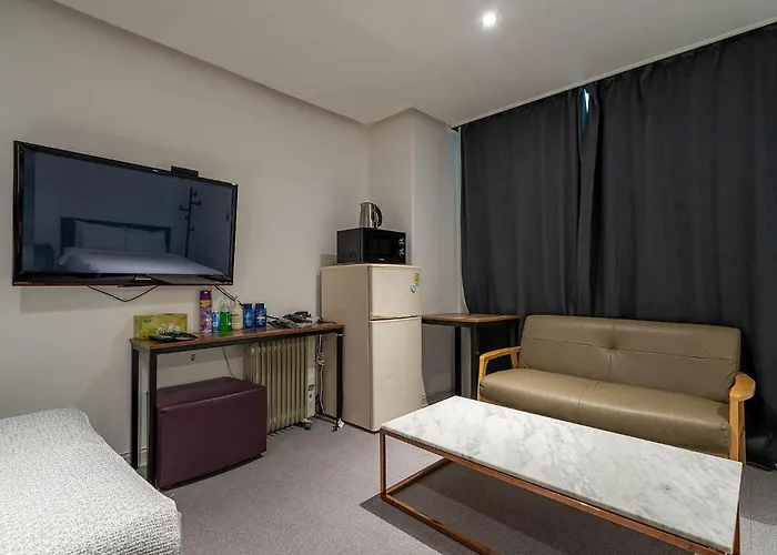 Pacific7 Hotel