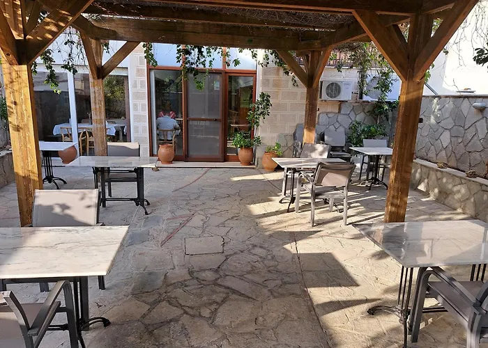 Hotel Astron