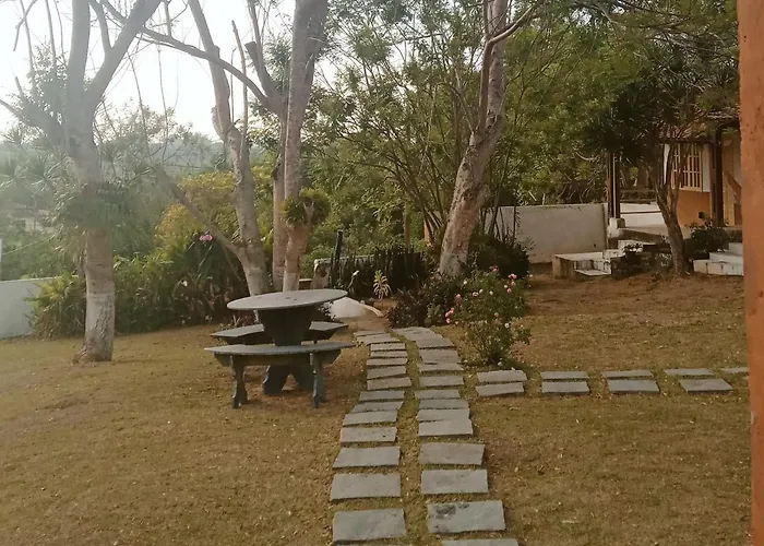 Lirios Da Vila Pousada