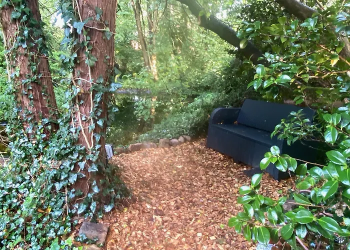 Ferienwohnung Gulfhaus, mit Sauna und großem Garten