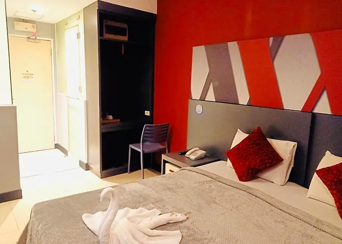 Wow Budget Hotel Cubao