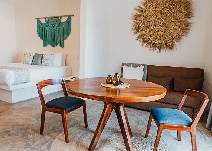 Hau Holbox, Oceanfront Boutique Hotel