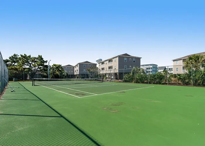 Starboard #16C: Across From Beach, Pool, Deck