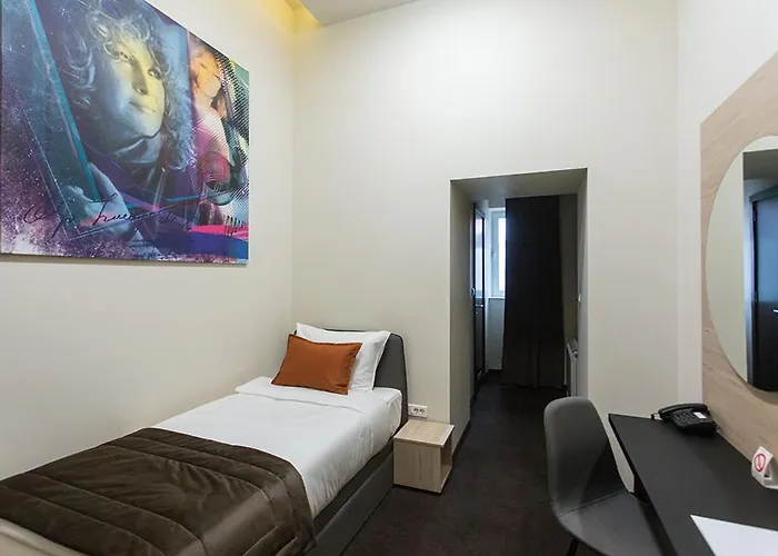 Hotel Grand Hedonist
