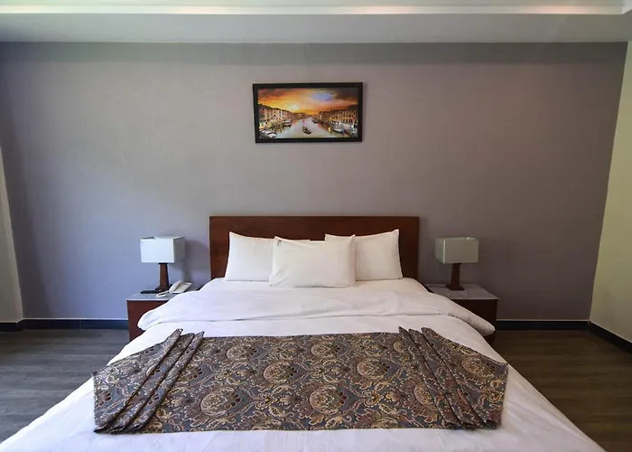 Mount Feast Hotel Naran