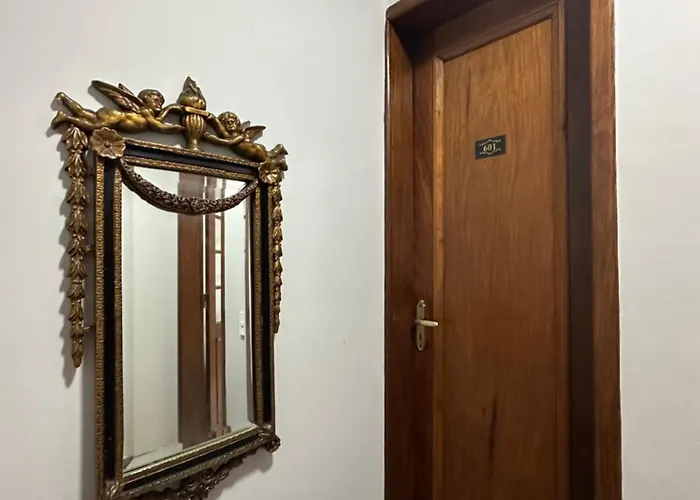 Hotel Dom Marechal neoclássico