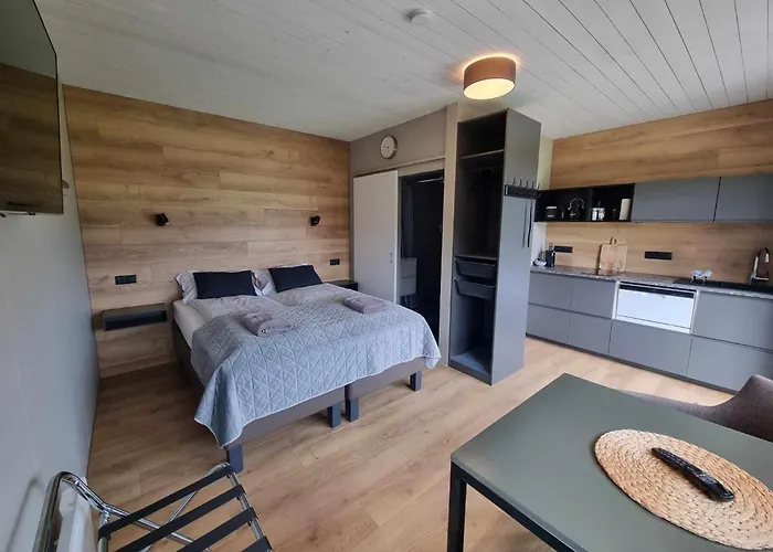 New And Well Furnished Studio Apartment For Two 30 Km From Kirkjubaejarklaustur Perfect Place To Stay At Right Between Black Beach And Joekulsarlon