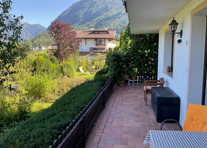 Comfortable Apartment In A Beautiful Surrounding